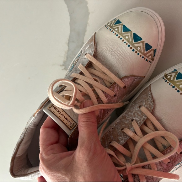 Karma of Charm hand painted leather sneakers size 9.5 or 42 - Picture 6 of 6